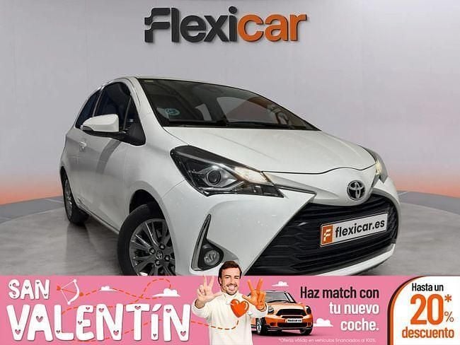 Blanco Usado 2018 Toyota Yaris Active Utilitario | 12.790 € (Precio justo) - Imagen 1/4