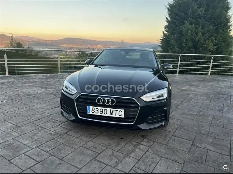Usado Audi A5 Advanced Plus 204 CV (150 kW) 2019 Negro Coupe