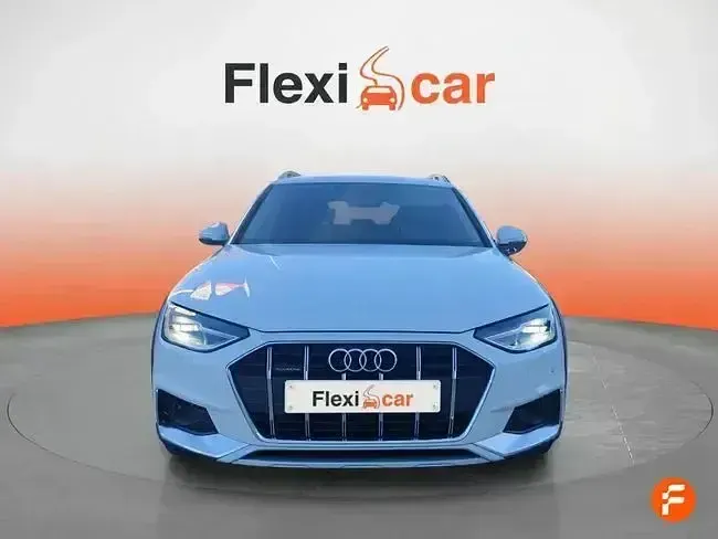 Usado Audi A4 204 CV (150 kW) 2021 Blanco Familiar