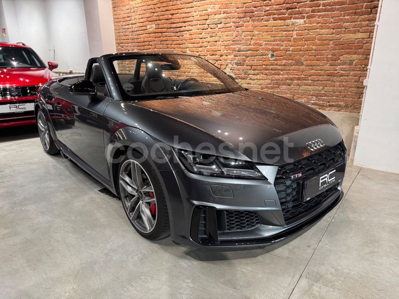 Gris / plata Usado 2021 Audi TT Roadster Descapotable | 53.900 € - Imagen 1/4
