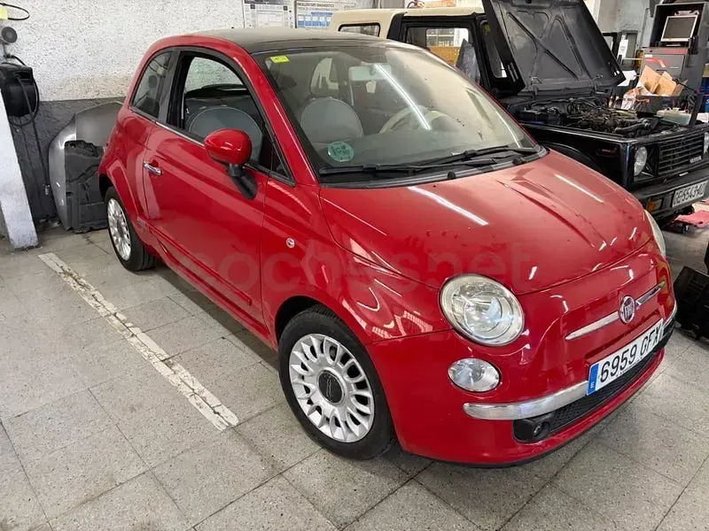 Usado Fiat 500 Lounge 69 CV (50 kW) 2008 Rojo Berlina