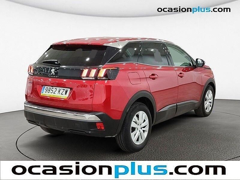Usado Peugeot 3008 Active 130 CV (95 kW) 2019 Rojo SUV