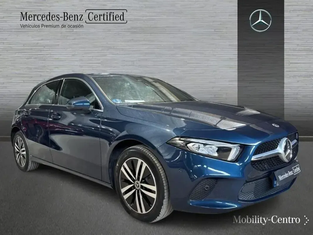 Usado Mercedes A250 Progressive 160 CV (117 kW) 2022 Denim blue  metallic paint