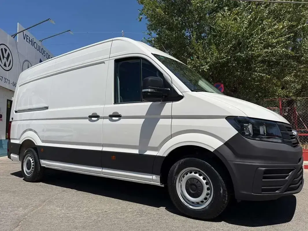 Usado VW Crafter 139 CV (102 kW) 2023 Blanco Van