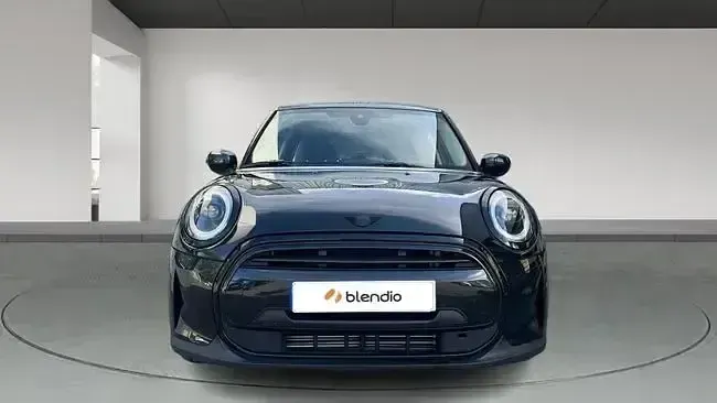 Usado Mini Cooper 136 CV (100 kW) 2023 Negro Utilitario