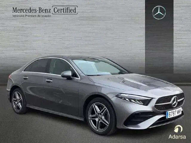Usado Mercedes A250 218 CV (160 kW) 2024 Gris montaña