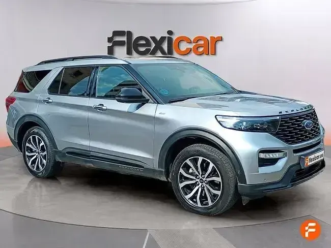 Usado Ford Explorer ST-Line 450 CV (330 kW) 2021 Gris SUV