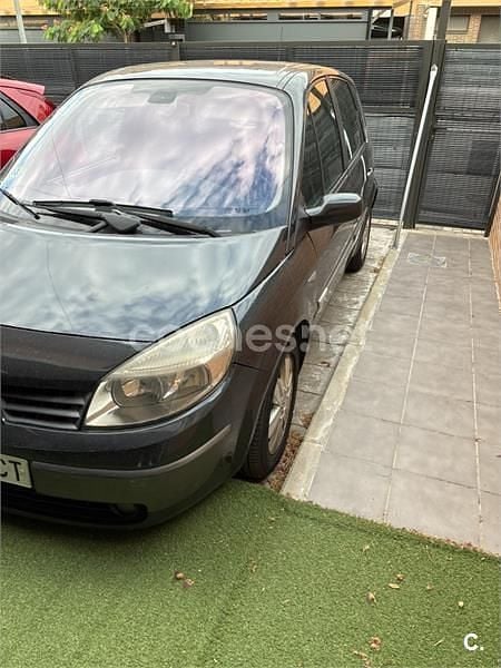 Negro Usado 2006 Renault Scénic II Dynamique Monovolumen | 3400 € (Precio justo) - Imagen 1/4