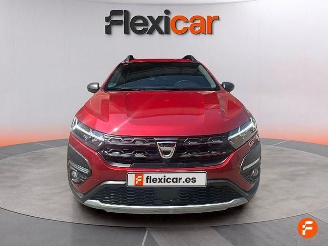 Usado Dacia Sandero Essentiel 91 CV (66 kW) 2021 Granate Utilitario