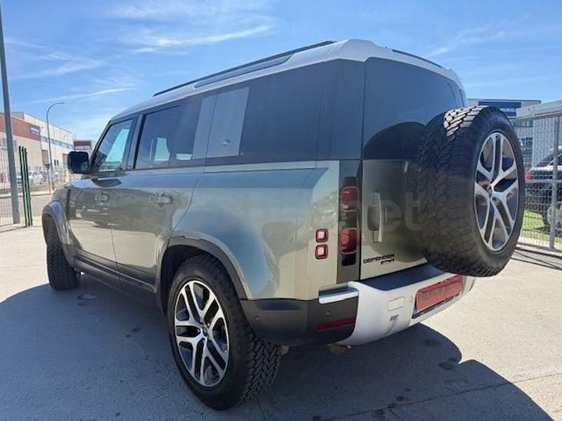 Usado Land Rover Defender 240 CV (176 kW) 2020 Gris / plata SUV