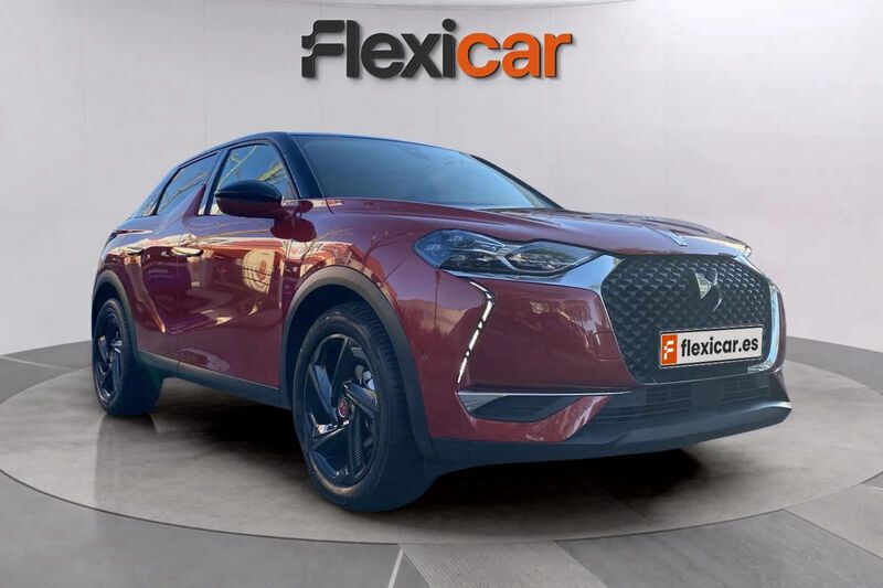 Rojo Usado 2022 DS Automobiles DS3 Crossback Performance SUV | 15.890 € (Precio justo) - Imagen 1/4