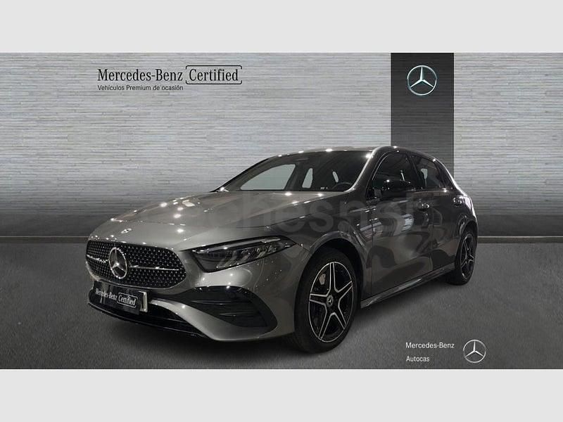 Usado Mercedes A250 218 CV (160 kW) 2025 Gris / plata Berlina