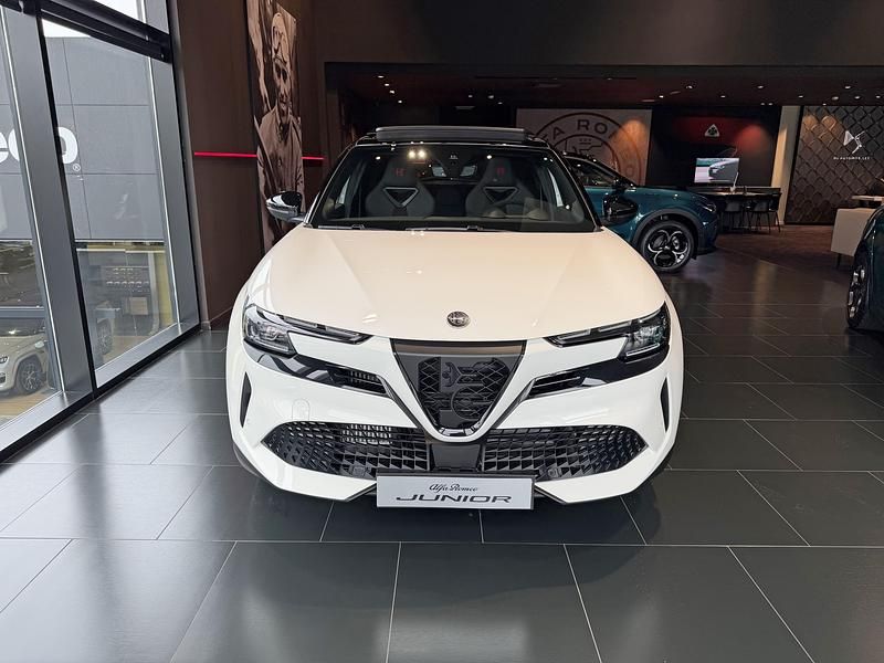 Nuevo Alfa Romeo Junior Edizione Speciale 145 CV (106 kW) 2025 Blanco SUV