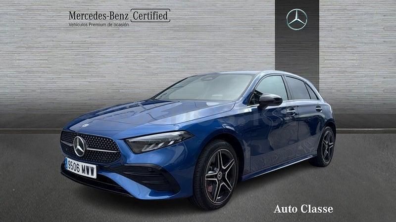 Usado Mercedes A250 218 CV (160 kW) 2024 Azul Berlina