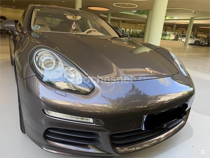Usado Porsche Panamera 420 CV (308 kW) 2013 Beige Utilitario