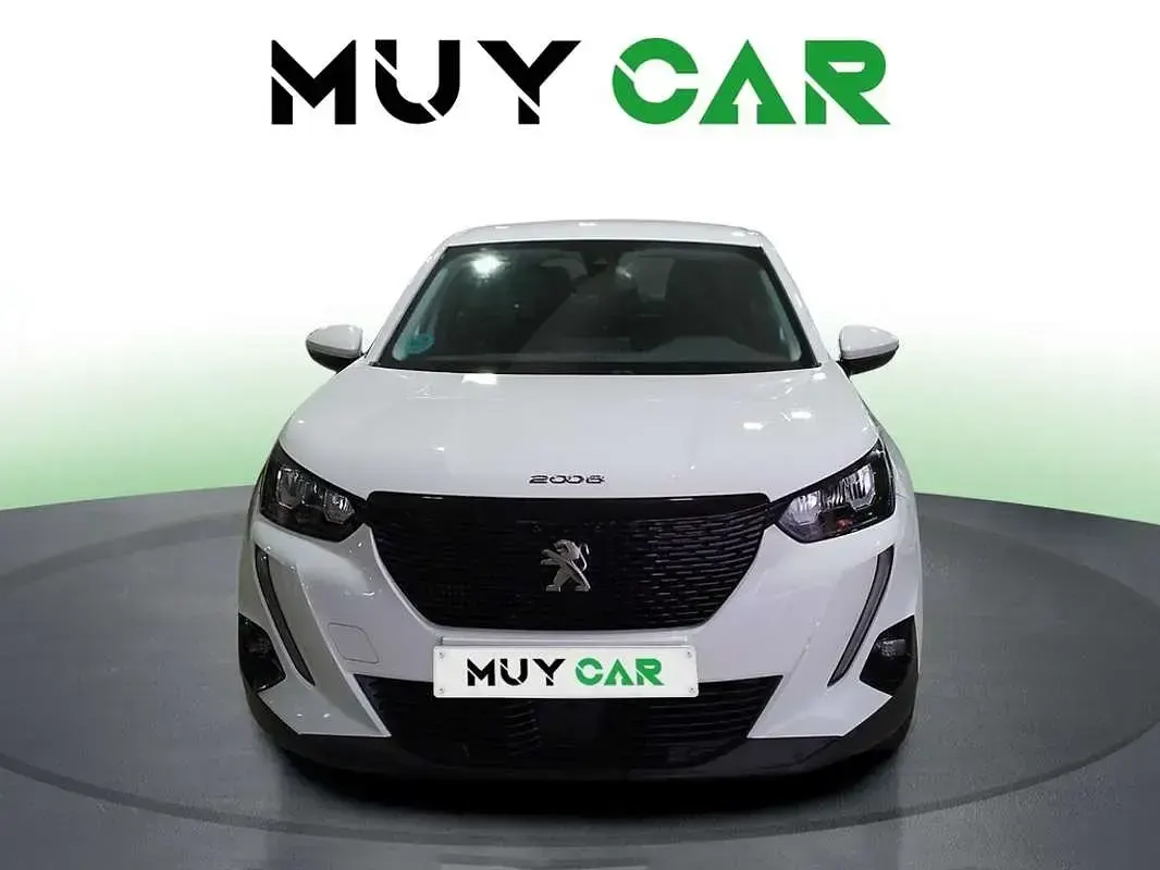 Usado Peugeot 2008 Allure 131 CV (96 kW) 2021 Blanco SUV