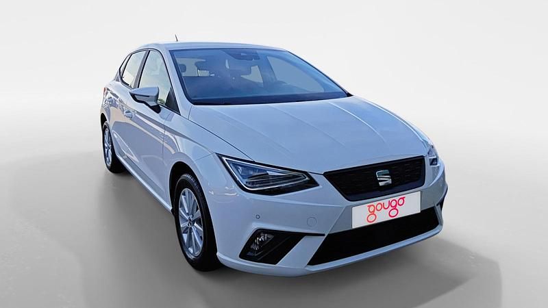 Usado Seat Ibiza Style 110 CV (80 kW) 2023 Blanco Berlina
