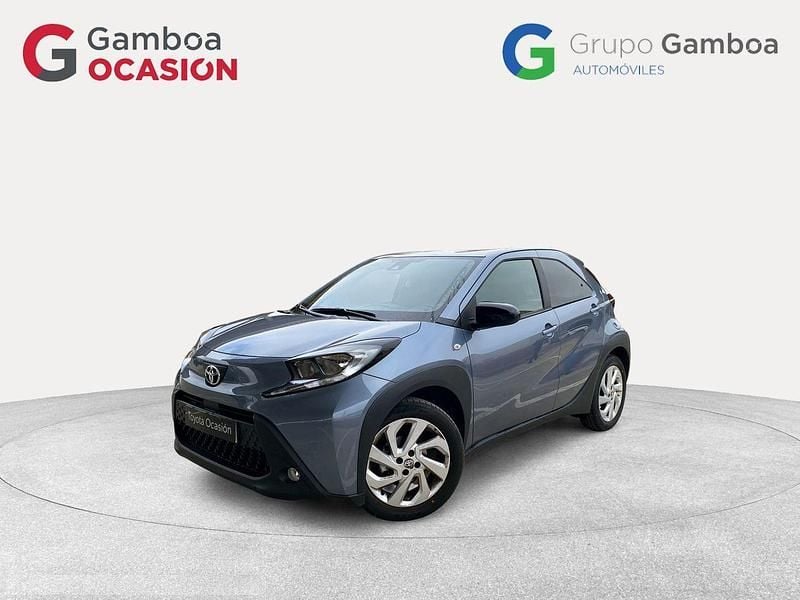 Gris Usado 2024 Toyota Aygo Play Utilitario | 14.390 € (Precio justo) - Imagen 1/4