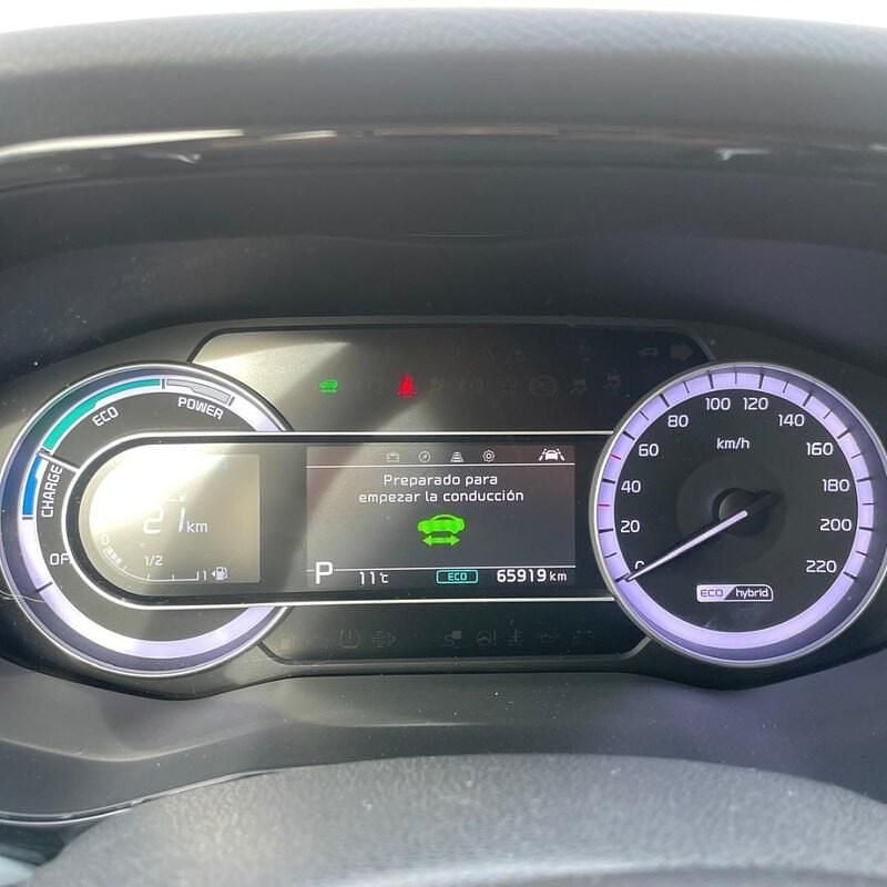 Usado Kia Niro 141 CV (103 kW) 2022 Blanco SUV