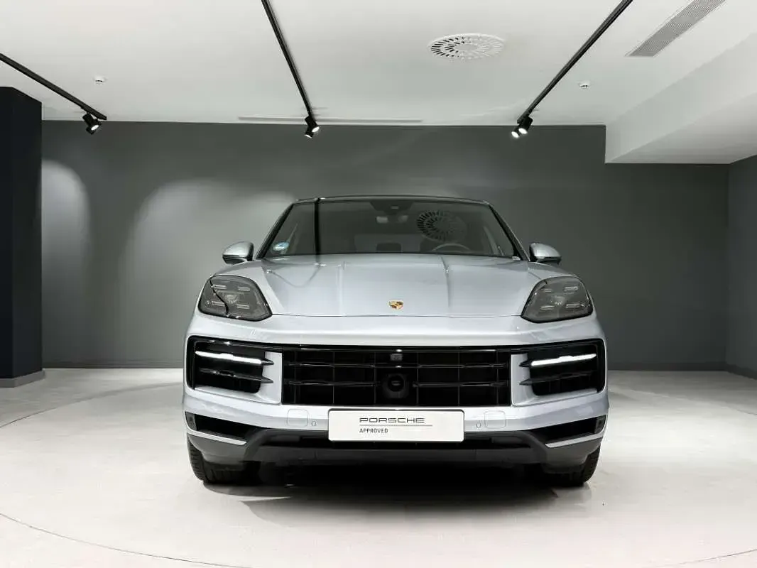 Usado Porsche Cayenne 470 CV (345 kW) 2024 Plateado SUV
