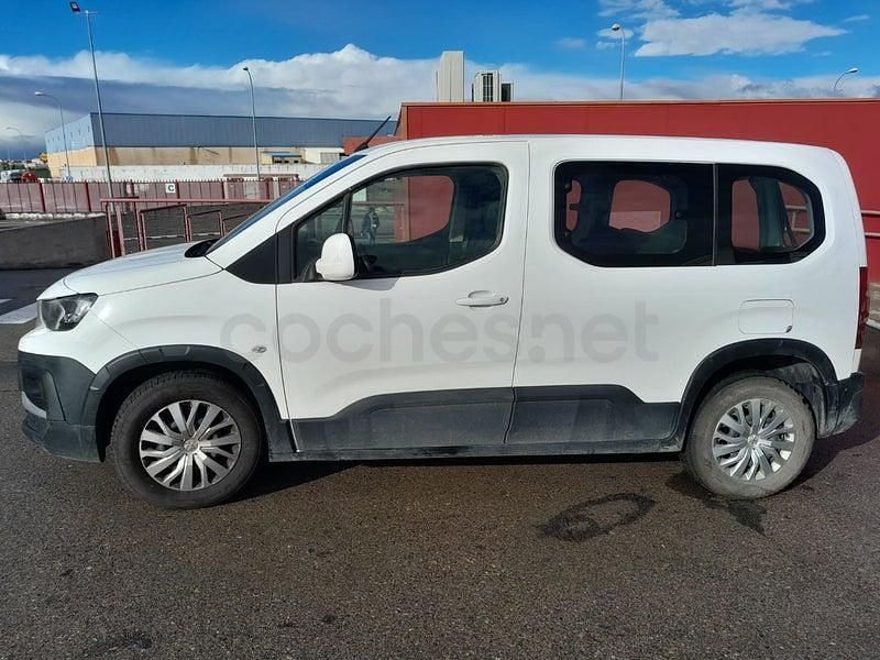 Usado Peugeot Rifter Active 100 CV (73 kW) 2021 Blanco Monovolumen