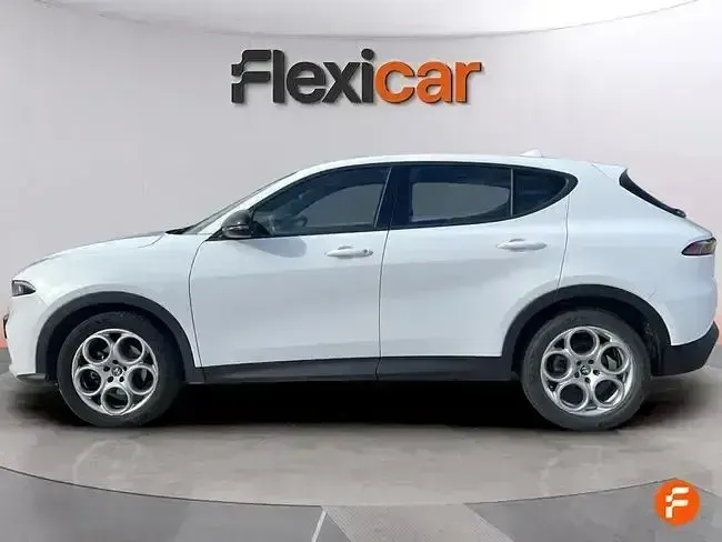 Usado Alfa Romeo Tonale Sprint 130 CV (95 kW) 2022 Blanco SUV