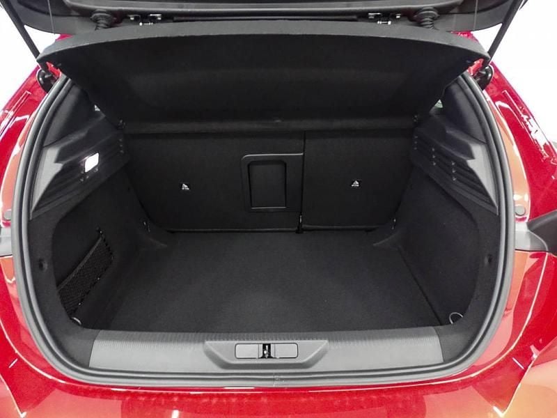 Usado Peugeot 308 GT 130 CV (95 kW) 2023 Rojo Berlina