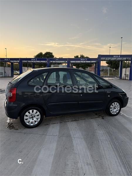 Diesel Usado 2006 Citroën Xsara Picasso Monovolumen | 3500 € - Imagen 1/4