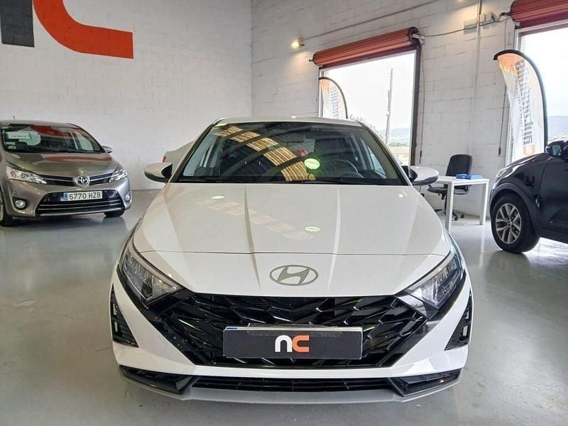 Occasion Hyundai i20 101 ch (74 kW) 2025 Blanc Citadine