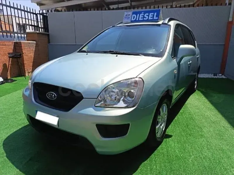 Usado Kia Carens 140 CV (102 kW) 2008 Azul Monovolumen