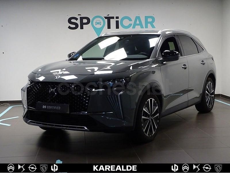 Usado DS Automobiles DS7 Crossback Opera 300 CV (220 kW) 2023 Gris / plata SUV