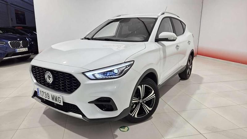 Usado MG ZS Comfort 106 CV (77 kW) 2024 Blanco SUV
