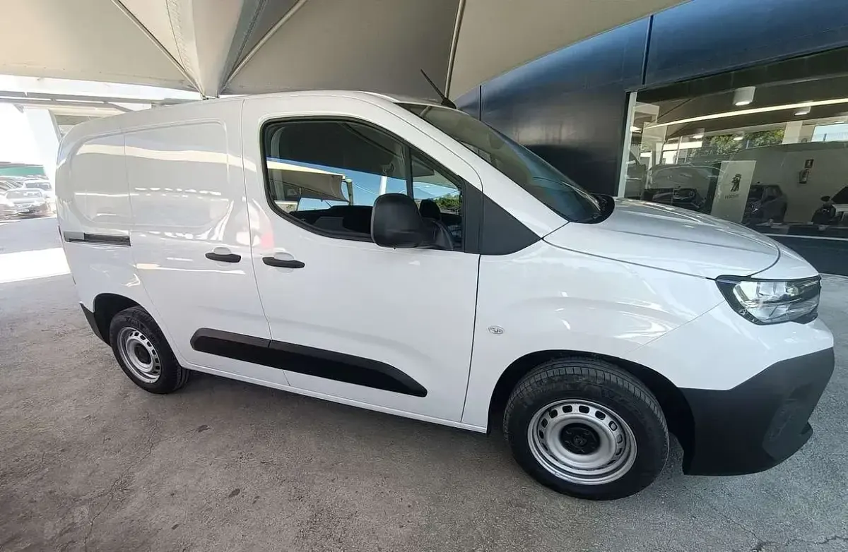 Nuevo Peugeot Partner 102 CV (75 kW) 2026 Monovolumen