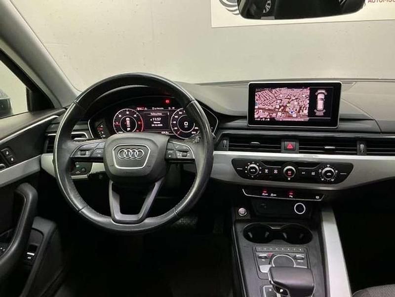 Usado Audi A4 Advanced 150 CV (110 kW) 2018 Gris / plata Familiar