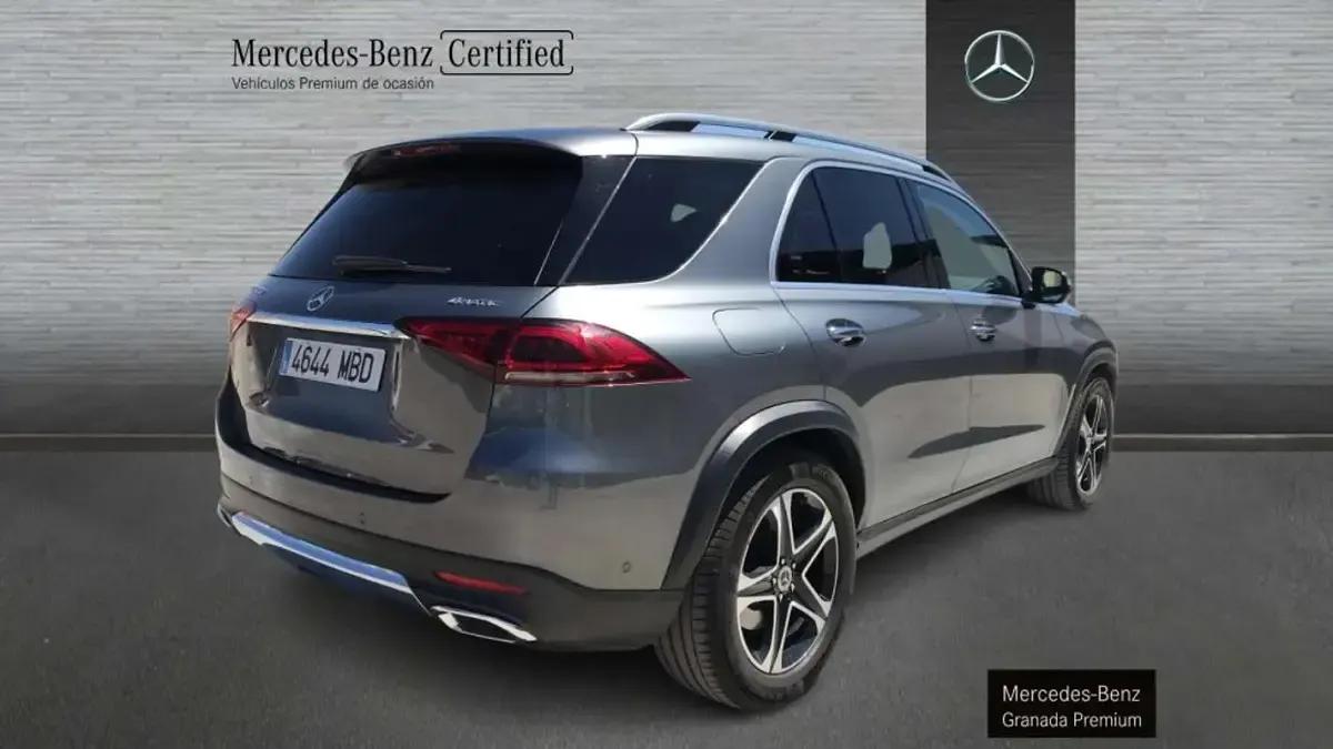 Usado Mercedes GLE400 330 CV (242 kW) 2022 Gris SUV