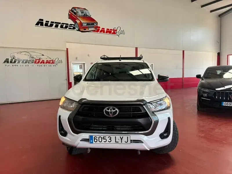 Usado Toyota HiLux 150 CV (110 kW) 2022 Blanco Pickup/Camioneta