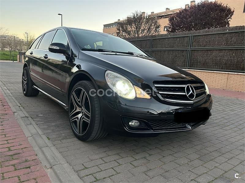 Usado Mercedes R350 224 CV (164 kW) 2008 Negro Familiar
