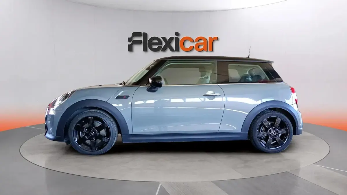 Usado Mini Cooper S 178 CV (130 kW) 2022 Gris Utilitario