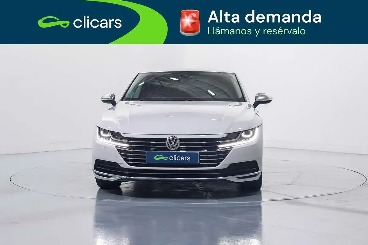 Usado VW Arteon Elegance 150 CV (110 kW) 2018 Blanco Utilitario