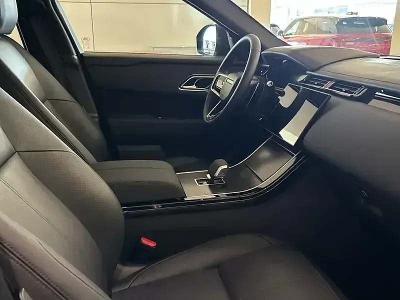Occasion Land Rover Range Rover Velar SE Dynamic 404 PK (297 kW) 2025 Grijs SUV