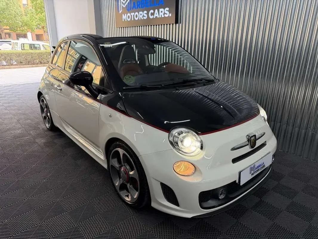 Usado Abarth 595C Turismo 159 CV (116 kW) 2013 Beige Descapotable