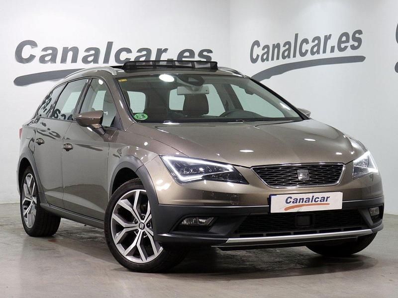 Usado Seat Leon ST FR 150 CV (110 kW) 2015 Marrón Familiar