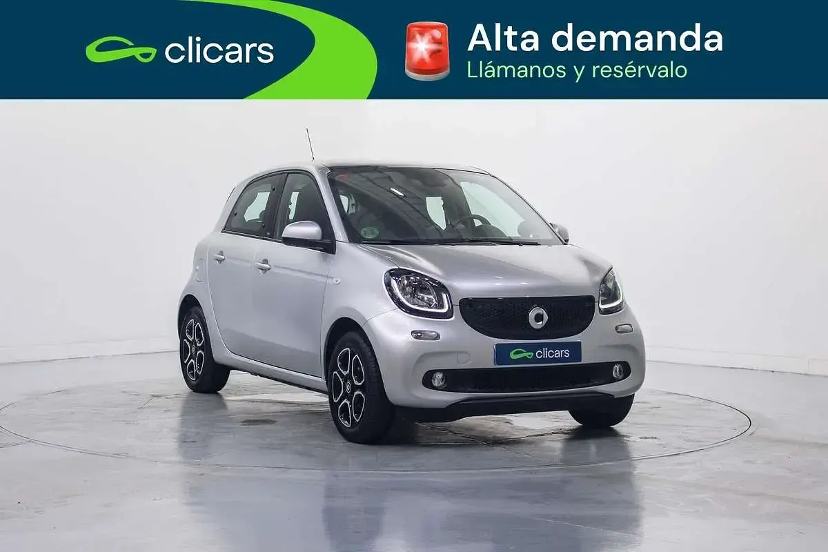Usado Smart ForFour Prime 71 CV (52 kW) 2017 Gris Utilitario