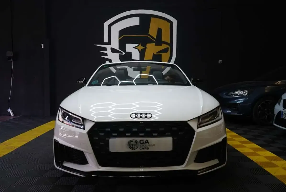 Usado Audi TT Sport 197 CV (144 kW) 2020 Blanco Descapotable