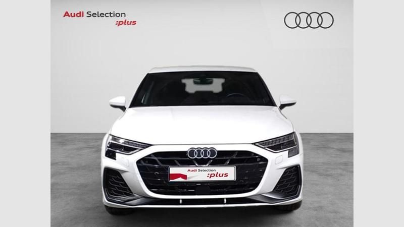 Usado Audi A3 S-Line 150 CV (110 kW) 2024 Blanco arkona Berlina