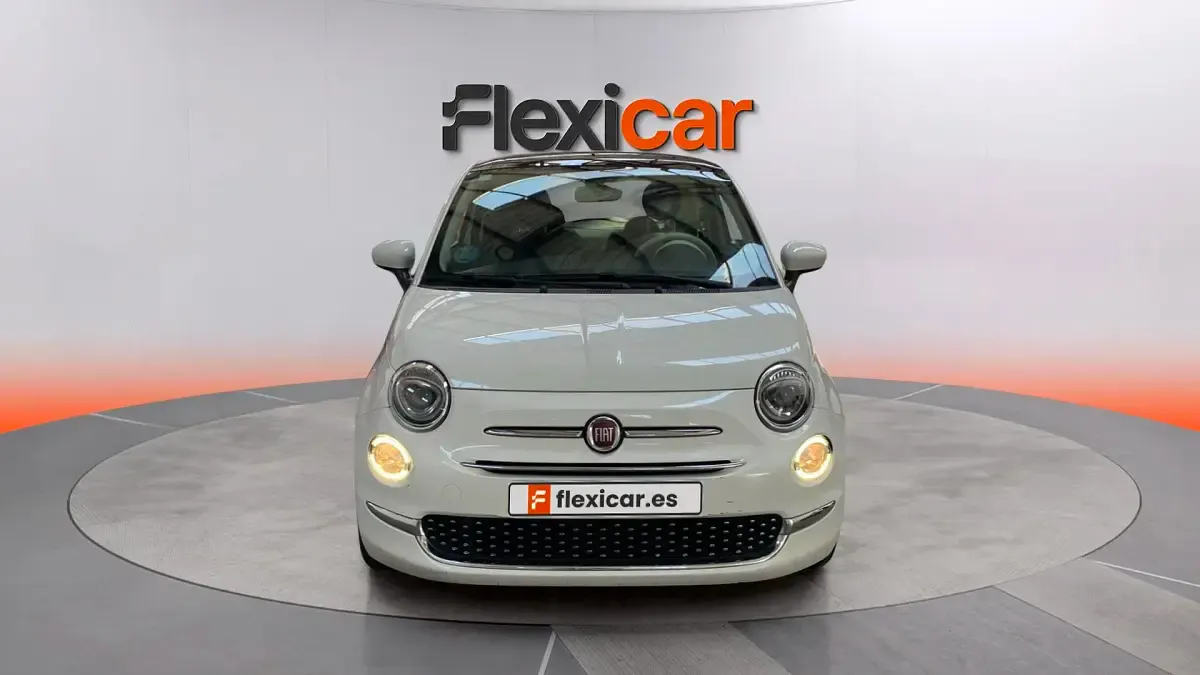 Usado Fiat 500 Dolcevita 70 CV (51 kW) 2023 Blanco Berlina