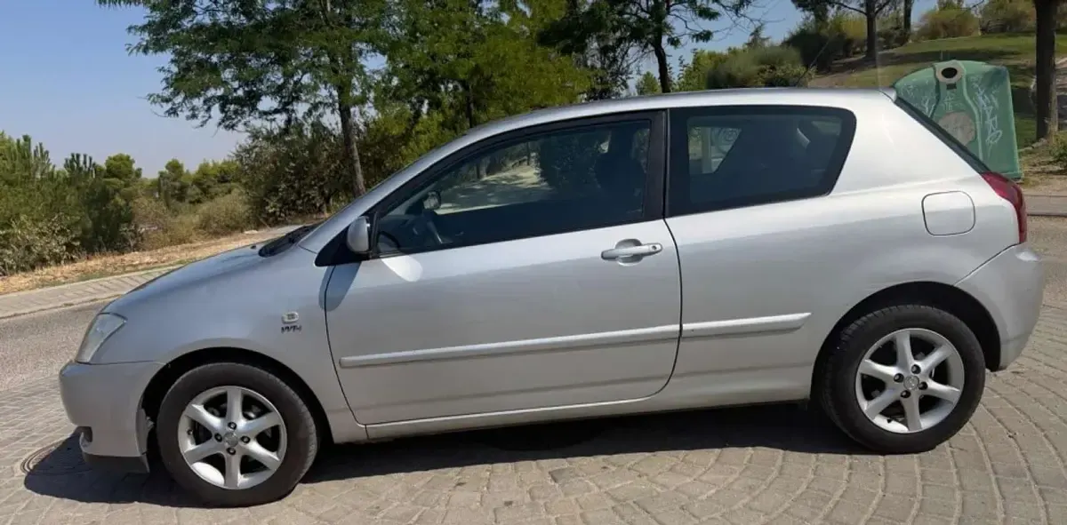 Usado Toyota Corolla Luna 110 CV (80 kW) 2003 Utilitario