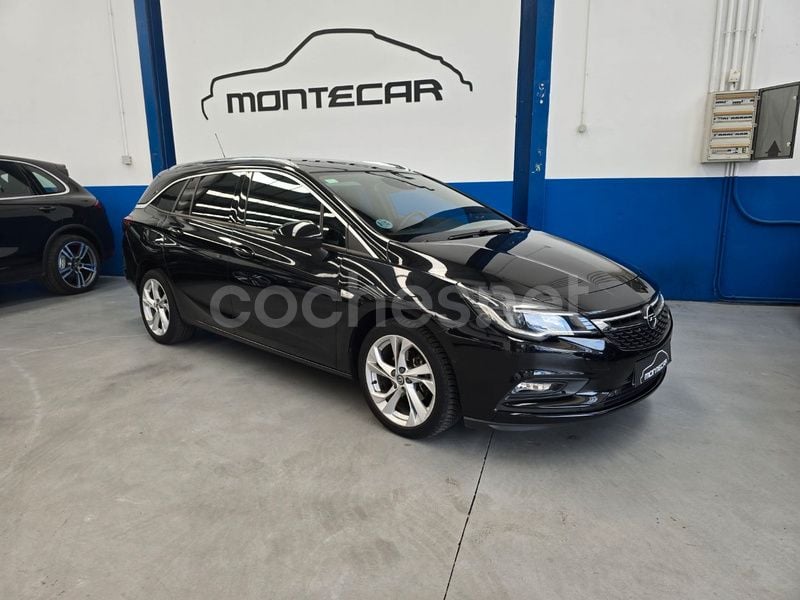 Negro Usado 2017 Opel Astra Excellence Familiar | 10.900 € (Un poco caro) - Imagen 1/4