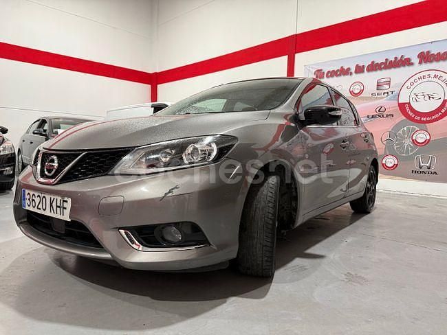 Usado Nissan Pulsar 115 CV (84 kW) 2018 Gris / plata Berlina