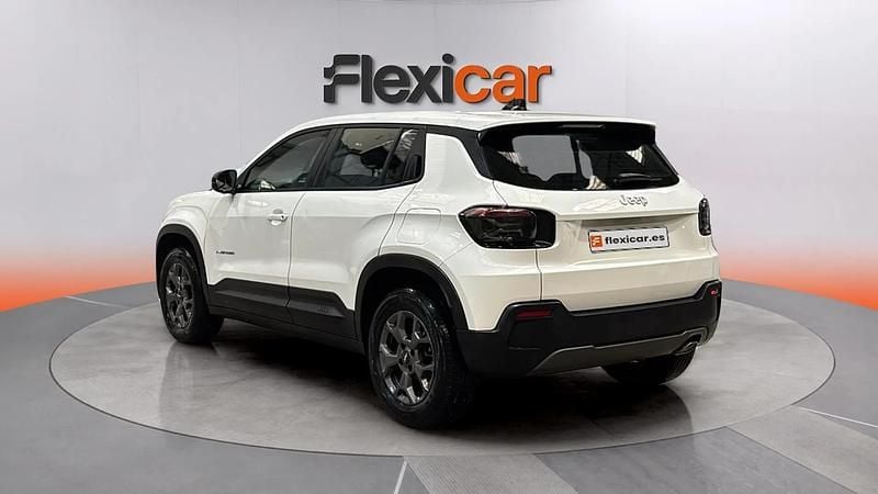 Usado Jeep Avenger Longitude 101 HP (74 kW) 2023 Branco SUV